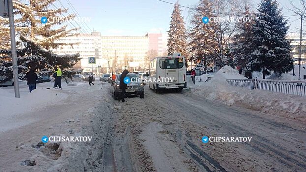 В Ленинском районе Саратова водитель иномарки сбил ребенка
