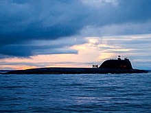 Военные моряки развернули подводный интернет