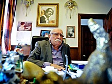 «Очень плохо выглядел»: актер театра Джигарханяна вспомнил последнюю встречу с мэтром
