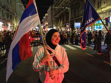 Митинг сторонников действующей власти в центре Белграда собрал почти 50 тысяч человек