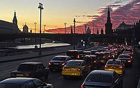 Московские пробки пошли на антирекорд