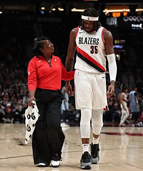 Центровой Роберт Уильямс выбыл на 2 недели с растяжением задней поверхности бедра