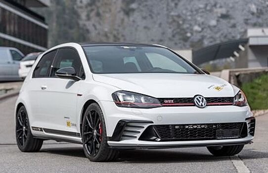 Когда хочется большего: VW Golf GTI Clubsport S от O.CT Tuning