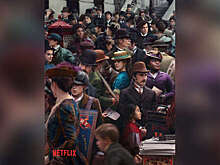 Netflix показал первый постер сиквела "Энолы Холмс" со звездой "Очень странных дел"