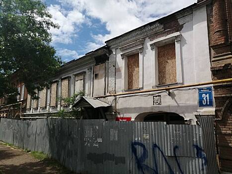 Инспекция ОКН через суд заставляет собственников отреставрировать памятники архитектуры в Оренбурге