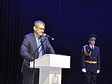Петр Банников поздравил судебных приставов с профессиональным праздником