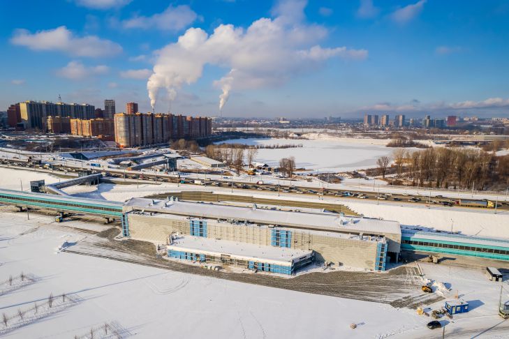 оккеисты ХК «Сибирь» опоздали на разминку перед матчем с московским «Спартаком» из-за 10-балльных пробок на дорогах.