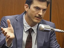 Эштон Кутчер поддержал Владимира Зеленского