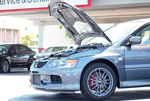 Одиннадцатилетний Lancer Evo продают за 100 тысяч долларов