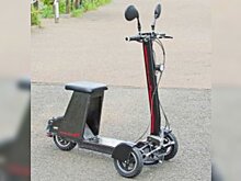 В Японии начали продавать необычный трехколесный мопед Future F1