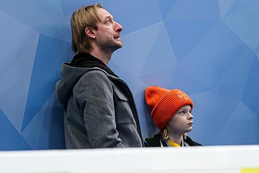 Гном Гномыч узнал отца под маской Мандрила в музыкальном шоу