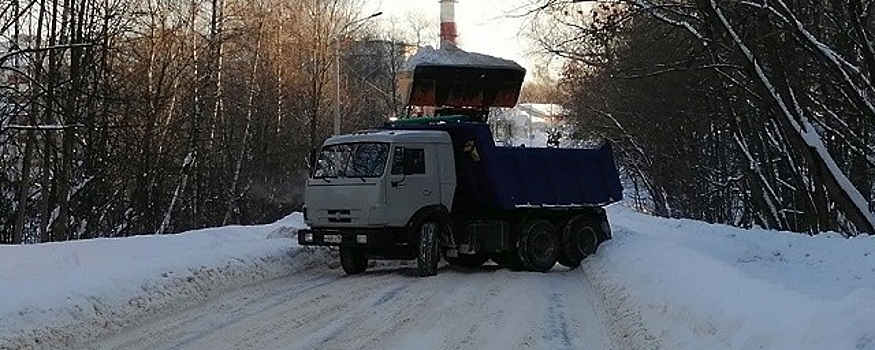 В городском округе Пущино идет вывоз снега