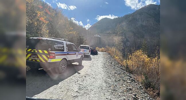 В США джип слетел с высокой горы во время аварии и записал процесс на видео