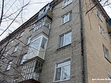 «Как нам жить, никого не волнует». Многострадальный дом на Красина в Кургане осел и остался без ремонта