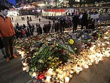 Грузовик въехал в толпу в центре Стокгольма
