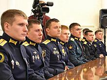 В кубанском парламенте прошел традиционный прием молодых офицеров