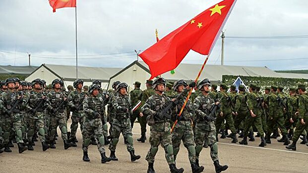 Китай направит в Россию военных и технику на учения "Центр-2019"