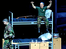 В Москве прошел премьерный показ спектакля "Последнее дежурство"