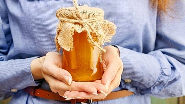 В Воронеже появился новый вид мошенничества: «племянница» с мёдом