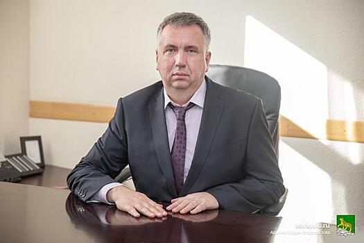 Новый и.о. мэра Владивостока принял отставку трех начальников подразделений администрации