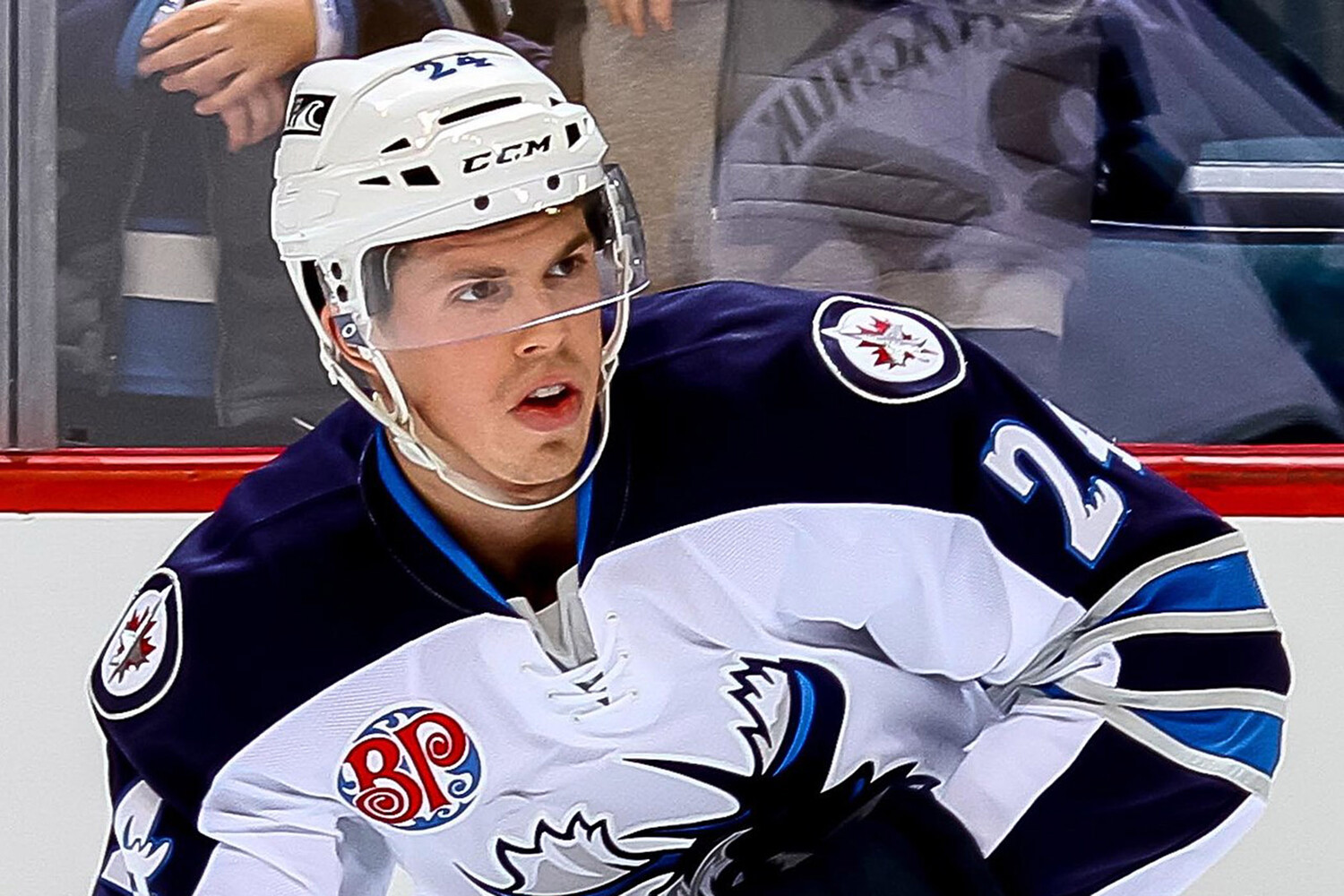 Хоккеист на прозрачном фоне. Брент сопел. Нонограмс японские кроссворды. Сканворды легкие. Гигантский клубнеплод 3 буквы сканворд.