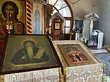 "Фонтанка": лжесвященника в наручниках вывели из церкви в Петербург