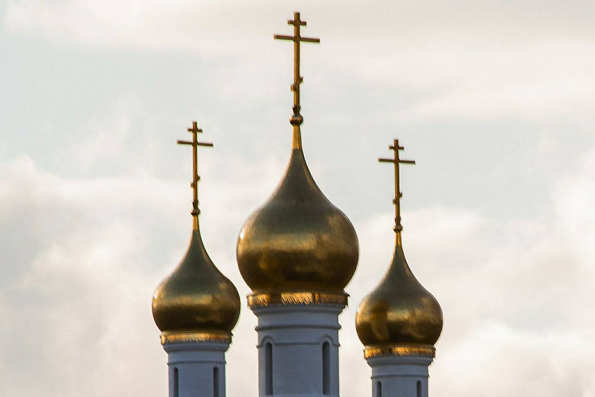В РПЦ высказались о крестопадах