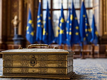 «Европа просит взаймы у самой себя»: Брюссель запускает план спасения границ, но денег в казне снова нет