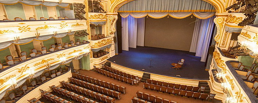В Иркутской области театрам и концертным залам разрешили заполнять залы на 50%