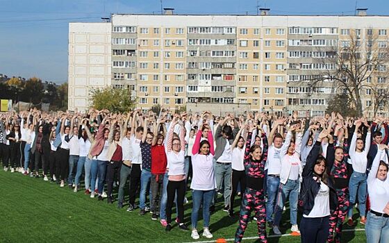 Три с половиной тысячи рязанцев сделали «Зарядку с чемпионом»