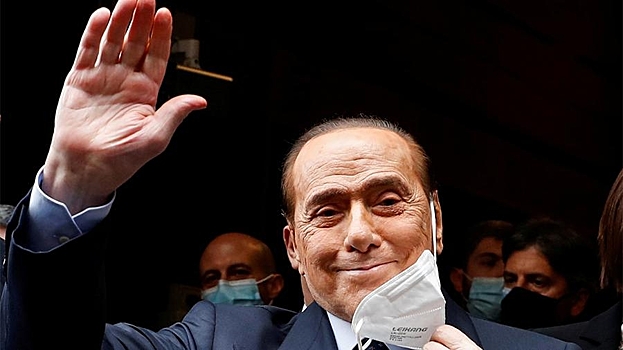 Приговор Берлускони перенесли из-за госпитализации