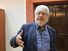 Александр Беглов поздравил артиста Льва Додина с юбилеем