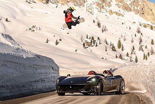 Посмотрите на зимний дрифт на спидстере Ferrari за два миллиона долларов