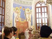 В День святого Михаила на Среднем Урале освятили храм, восстановленный из руин