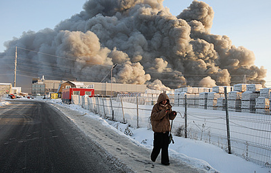 Календарь 2014 производственный календарь. Российские поезда. Аварии на дорогах зимой новокузнецк. Авария на трассе ленинск-кузнецкий новокузнецк вчера. 25 ноября 2014 года.