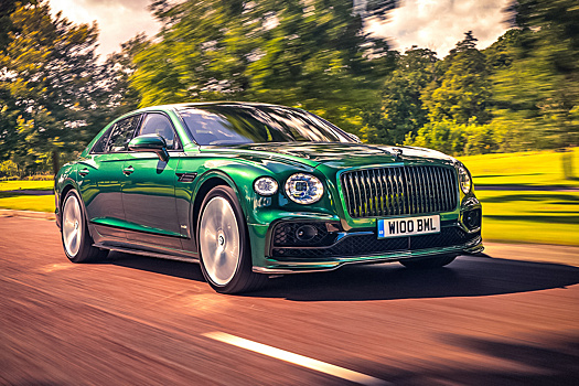 Bentley показала Flying Spur с обвесом из карбона