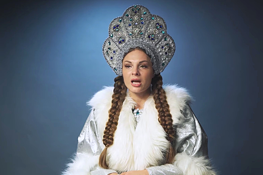 Московская Снегурочка призналась в съемках для Playboy