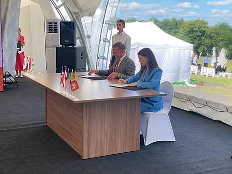 Администрация Курской области и НКО «Вместе сделаем больше» подписали соглашение о сотрудничестве