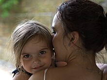 Мамам помогают достичь ресурсного состояния в столичных семейных центрах