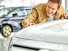 Авторынок встал: почему февраль не стал месяцем роста