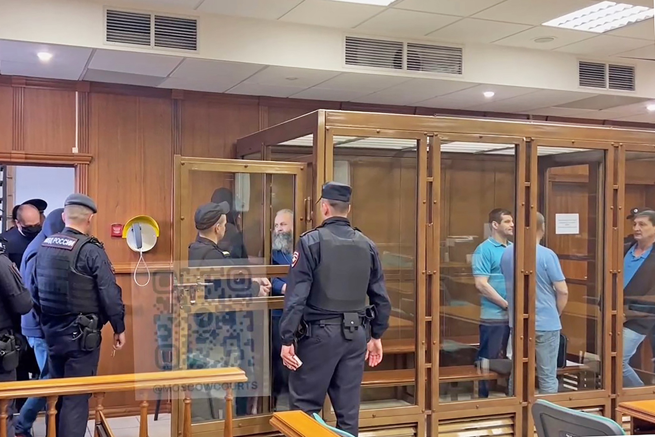 Члены Таганской ОПГ получили 240 лет тюрьмы на десятерых