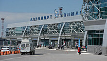 Летевший в Москву самолет сел в Новосибирске из-за болезни пассажира