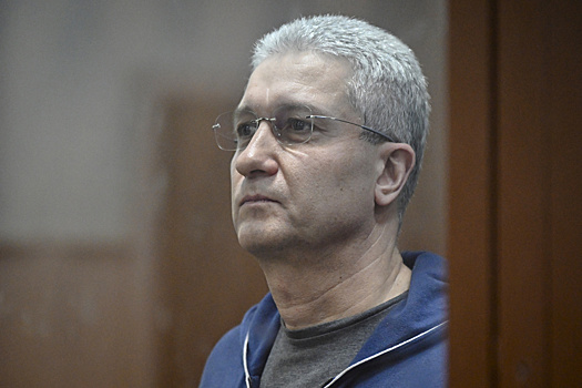 Дом в английском стиле за миллиард рублей: как выглядит особняк арестованного замминистра обороны Тимура Иванова