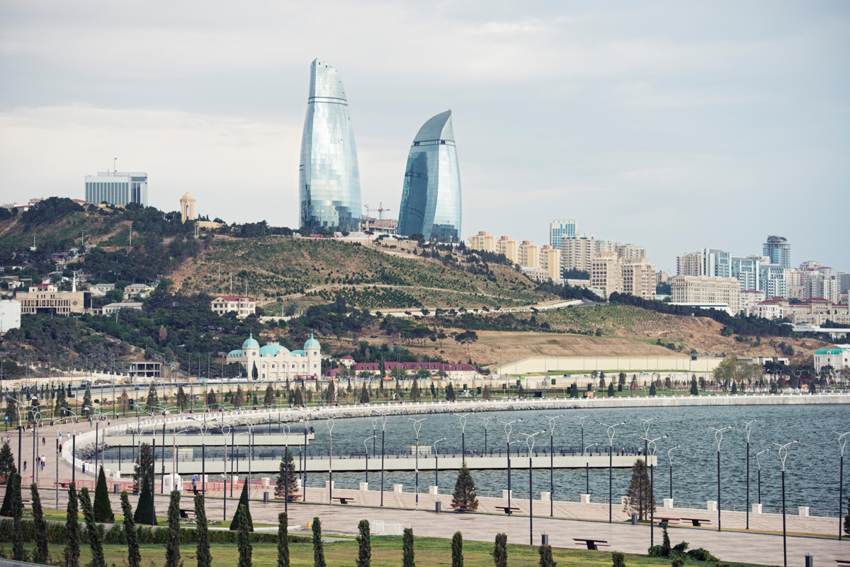 Баку, Азербайджан, Европа