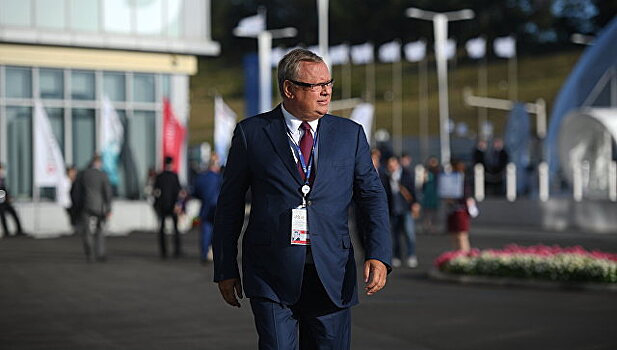 Костин: курс рубля стабилизируется к концу года