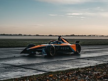 Формула E: В McLaren провели первичную обкатку машины
