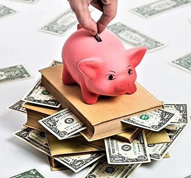 Как сохранить деньги в России в 2022 году