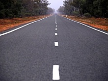 Мальчик за рулем в одиночку пересек треть Австралии