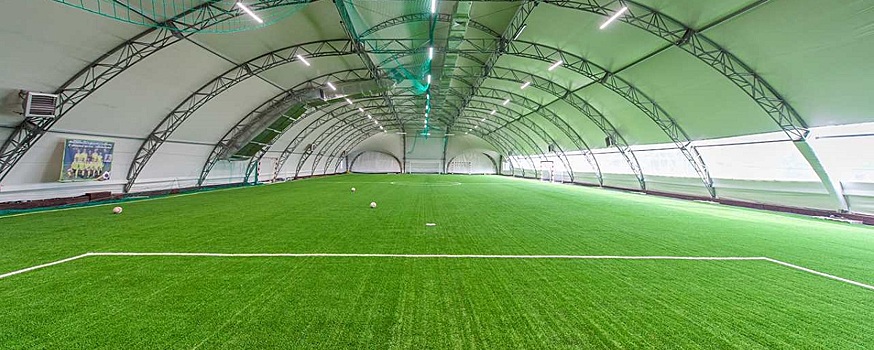 В Иркутской области к 2026 году построят полноразмерный футбольный манеж и ряд локаций для мини-футбола