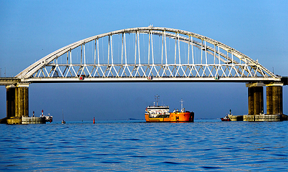 Стало известно о планах немецких военных взорвать Крымский мост